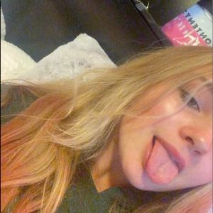 Meet your Posher, Tay✌️🥃